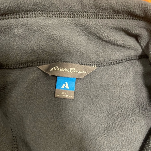 Eddie Bauer Men's Size Large First Ascent Gray Fleece 1/4 Zip Pullover Sweater - Picture 4 of 5